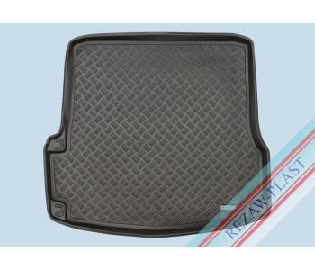 Стелка за багажник с непързалящо покритие - Liftback за SKODA OCTAVIA II (1Z3) от 2004 до 2013