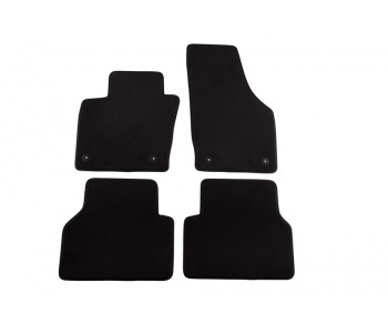 Мокетни стелки комплект (4 броя) черни за AUDI Q3 (8U) от 2011 до 2018
