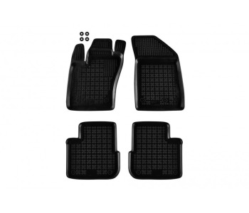 Гумени стелки черни 4-бр (1-ви и 2-ри ред седалки) за FIAT TIPO (357) хечбек от 2016