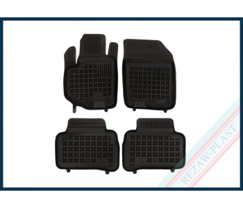 Гумени стелки комплект предни и задни (4 броя) - черни за SUZUKI VITARA от 2015
