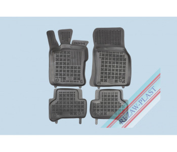 Гумени стелки черни 4-бр (1-ви и 2-ри ред седалки) за JAGUAR XE (X760) от 2015